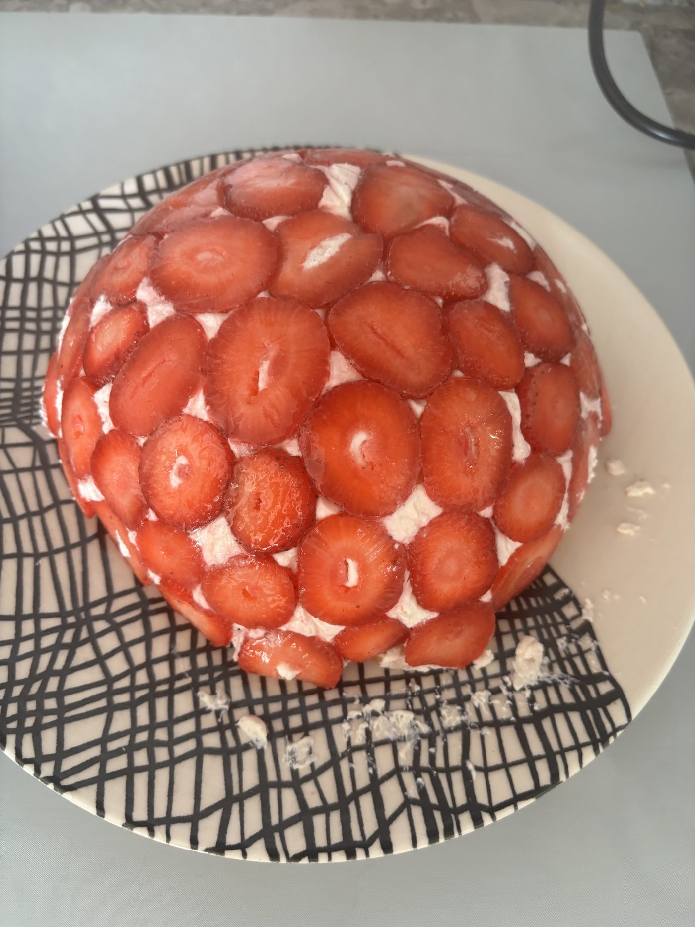Fraisier aux fraises fraîches